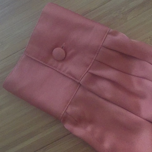 Gorgeous Vintage Silk Blouse - Picture 4 of 4